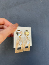 Load image into Gallery viewer, Gradient Champagne Colour Handmade Resin Earrings with Gold Flakes