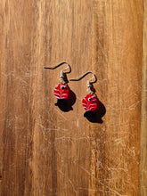 Load image into Gallery viewer, Glass fish earrings.
