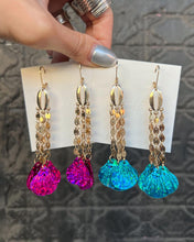 Load image into Gallery viewer, Handmade Chain Shell Bling Earrings
