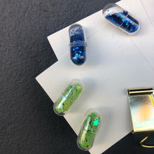 Load image into Gallery viewer, Pill Capsule glitters earrings
