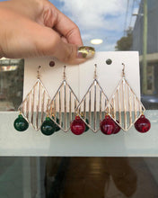 Load image into Gallery viewer, Geometric Dangling Earrings
