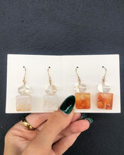 Load image into Gallery viewer, Resin Gold Flakes Earrings
