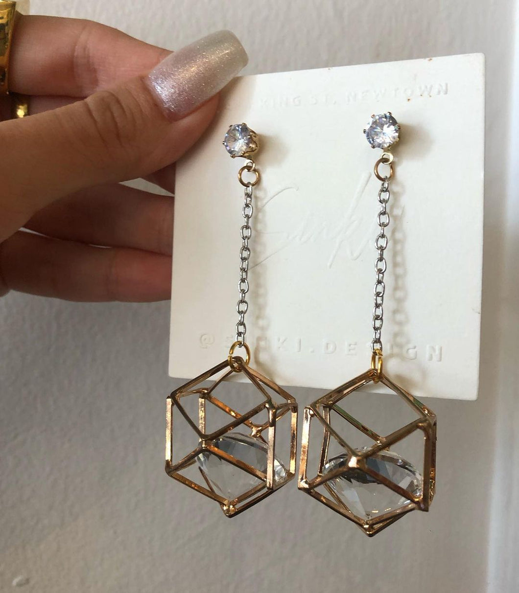 Dangling Diamond-Shape Earrings