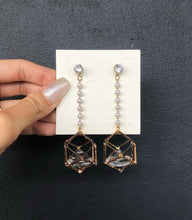 Load image into Gallery viewer, Dangling Diamond-Shape Earrings
