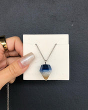 Load image into Gallery viewer, Diamond Shape Handmade Resin beach vibe necklace
