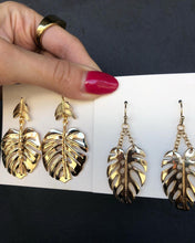 Load image into Gallery viewer, Golden Tree Leaves Dangling Earrings
