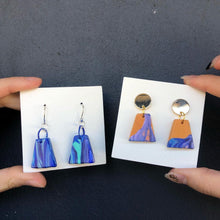 Load image into Gallery viewer, Flowers on Resin Earrings
