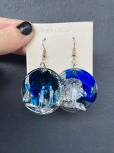 Load image into Gallery viewer, Handmade Resin Blue Marble People Earrings
