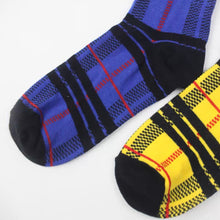 Load image into Gallery viewer, Plaid Pattern Socks
