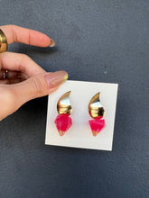 Load image into Gallery viewer, Pink &amp; Gold Diamond Shaped Handmade Resin Earrings
