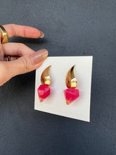 Load image into Gallery viewer, Pink &amp; Gold Diamond Shaped Handmade Resin Earrings
