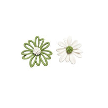 Load image into Gallery viewer, Color Daisy Earrings
