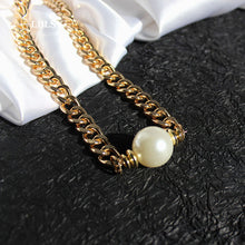 Load image into Gallery viewer, Simple Chain With Pearls Necklace
