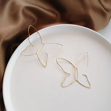 Load image into Gallery viewer, Hollow Out Butterfly Earrings
