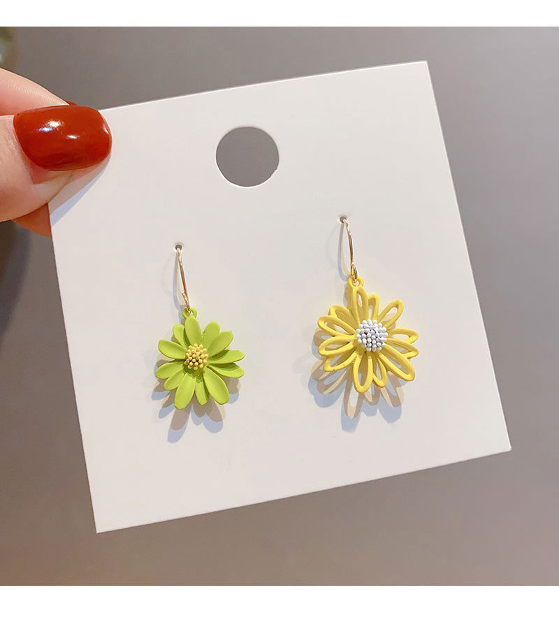 Color Daisy Earrings