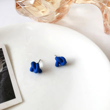 Load image into Gallery viewer, Matte Knot Earrings
