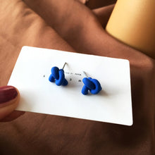 Load image into Gallery viewer, Matte Knot Earrings
